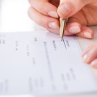 Cómo endosar un cheque como poder