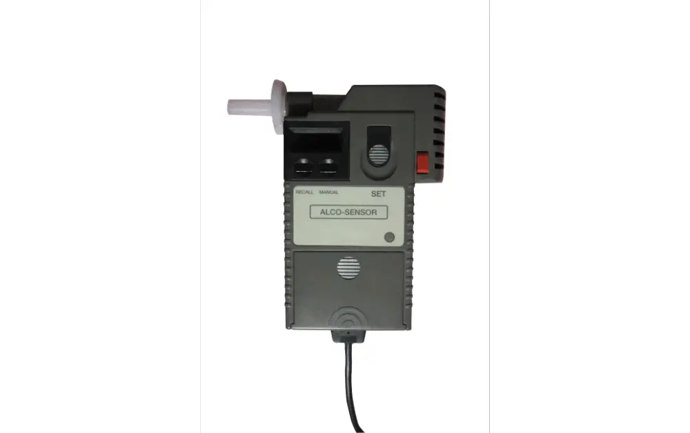 Si se niega a hacerse una prueba de alcohol en sangre, ¿qué ley está infringiendo en Texas?