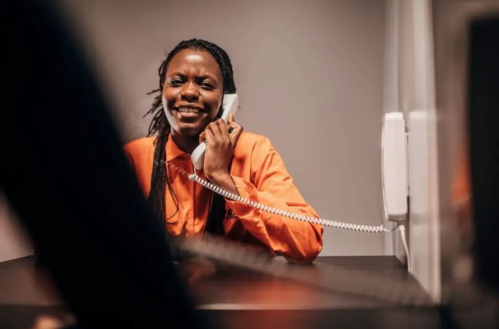 ¿Cuáles son las características típicas de las mujeres delincuentes? ¿Cuáles son las características típicas de las mujeres delincuentes?