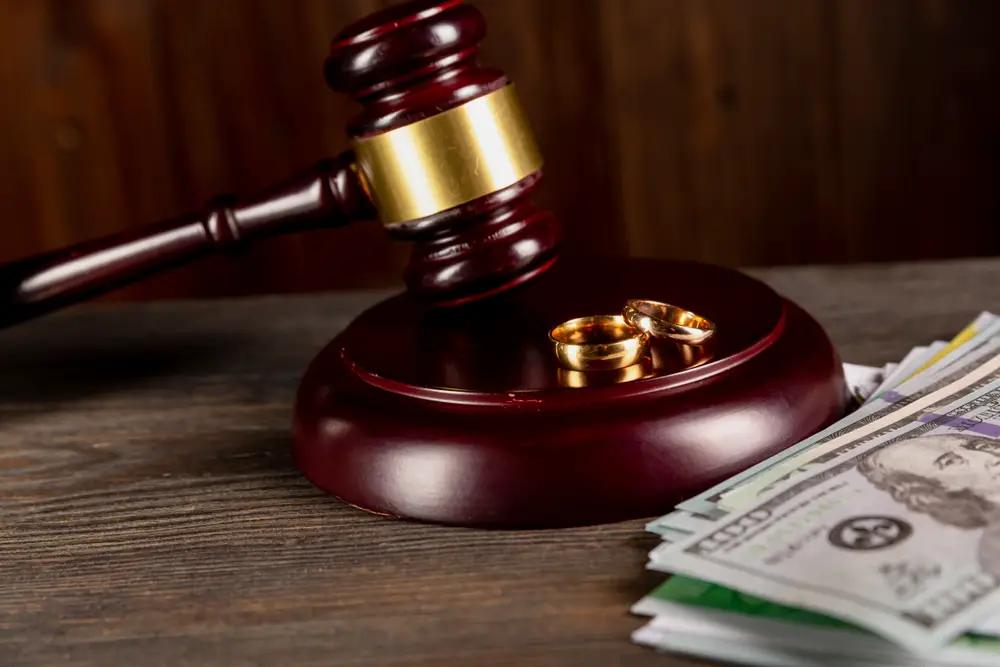 ¿Qué determina la manutención del cónyuge en un divorcio? ¿Qué determina la manutención del cónyuge en un divorcio?